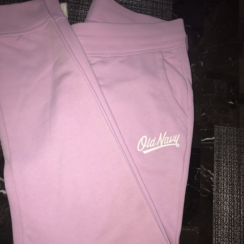 Old navy soft jogging pants ❤️